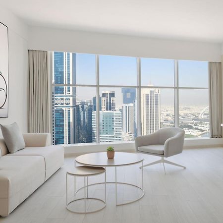 Element By Westin West Bay Doha Hotel Bagian luar foto Living room